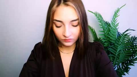 Ana online show from December 14, 11:15 am