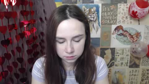 veryveryvery_shy online show from February 12, 7:03 am