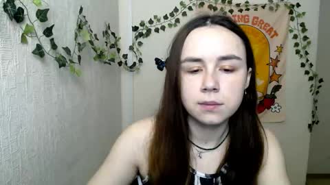 veryveryvery_shy online show from March 2, 6:47 am