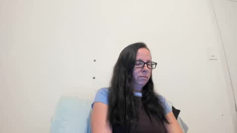 Snapshot of veryysassypeachgoddess chatting on July 22, 3:09 am VeryySassyPeachGoddess online show from July 22, 3:09 am