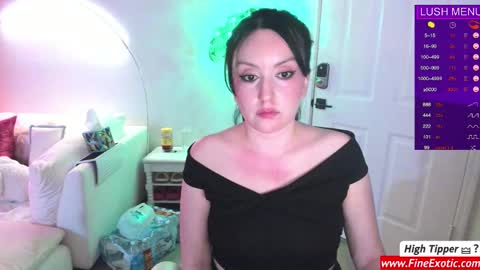 Snapshot of vesafine chatting on December 19, 5:07 am vesafine online show from December 19, 5:07 am