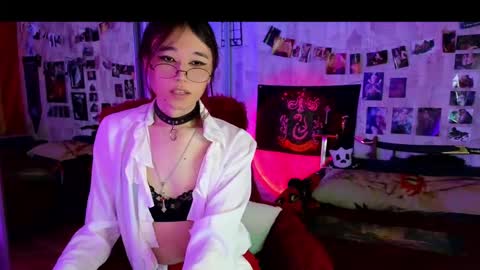 Emiel online show from December 22, 10:29 pm