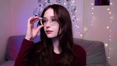 Snapshot of vetta_dey chatting on December 18, 7:41 pm Iva online show from December 18, 7:41 pm