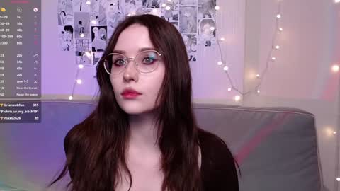 Snapshot of vetta_dey chatting on December 23, 12:03 am Iva online show from December 23, 12:03 am