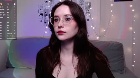 Snapshot of vetta_dey chatting on December 27, 11:53 pm Iva online show from December 27, 11:53 pm