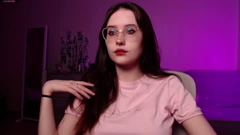 Snapshot of vetta_dey chatting on February 17, 10:58 pm Iva online show from February 17, 10:58 pm