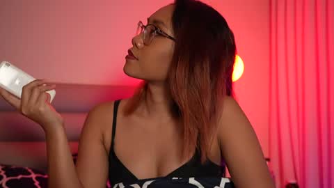 Snapshot of vexanyx chatting on June 28, 2:56 pm Vexa Nyx online show from June 28, 2:56 pm