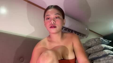 via_olala online show from February 4, 7:47 am