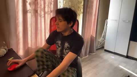 vialeras online show from March 13, 7:59 am