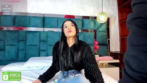 antonia y andrew online show from February 20, 4:53 am