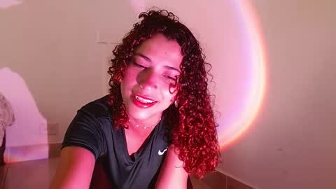 Snapshot of vicky_crazy chatting on January 24, 2:30 pm Vicky  online show from January 24, 2:30 pm