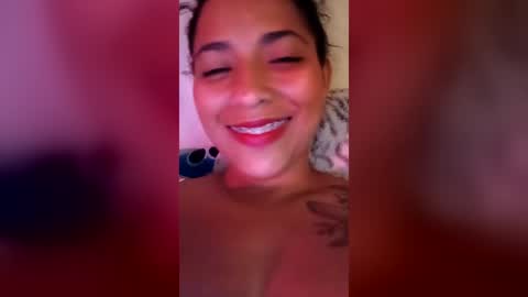 Snapshot of vicky_crazy chatting on June 25, 4:23 am Vicky online show from June 25, 4:23 am