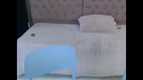 Victoria y Danniela online show from June 13, 8:07 pm