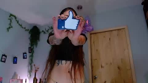 Victoria   online show from November 5, 6:30 pm