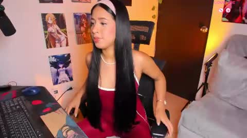 Snapshot of vickysth1 chatting on June 14, 12:52 am VICTORIA 3 online show from June 14, 12:52 am