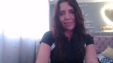 Snapshot of victoria25_meester chatting on December 1, 8:09 pm Hi guys Im victoria Be the one who can control me in PVT online show from December 1, 8:09 pm
