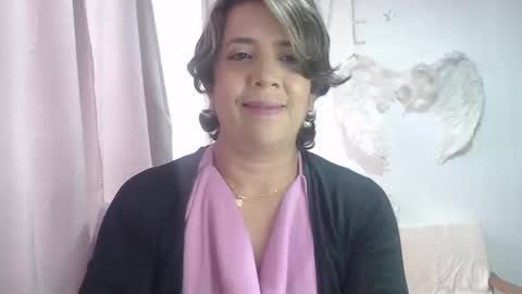 Snapshot of victoria25_meester chatting on September 10, 2:50 pm Hi guys Im victoria Be the one who can control me in PVT online show from September 10, 2:50 pm