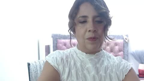 Snapshot of victoria25_meester chatting on May 2, 4:01 pm Hi guys Im victoria Be the one who can control me in PVT online show from May 2, 4:01 pm