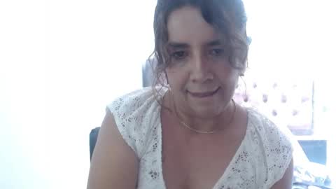 Snapshot of victoria25_meester chatting on May 9, 3:50 pm Hi guys Im victoria Be the one who can control me in PVT online show from May 9, 3:50 pm