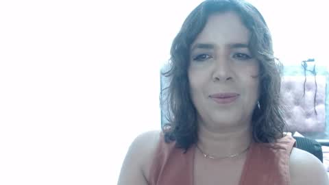 Snapshot of victoria25_meester chatting on May 30, 4:48 pm Hi guys Im victoria Be the one who can control me in PVT online show from May 30, 4:48 pm