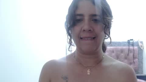 Snapshot of victoria25_meester chatting on June 11, 6:28 pm Hi guys Im victoria Be the one who can control me in PVT online show from June 11, 6:28 pm