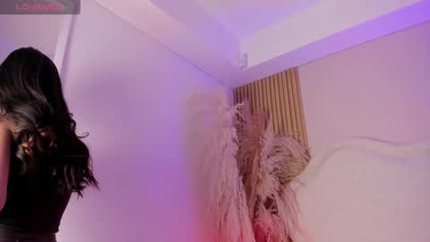 Snapshot of victoria___jonnes chatting on September 25, 2:43 pm victoria___jonnes online show from September 25, 2:43 pm