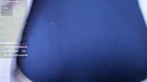 victoria  online show from March 4, 7:20 pm