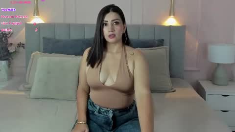 Snapshot of victoria_bourne chatting on June 8, 7:03 pm victoria online show from June 8, 7:03 pm
