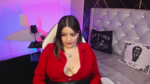victoria_floyd1 online show from February 17, 10:16 pm