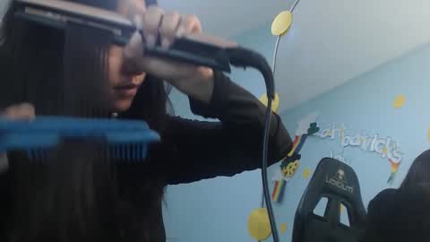 Victoria online show from March 17, 1:36 pm