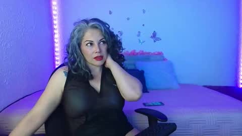 Snapshot of victoria_lover444 chatting on March 25, 4:51 am Victoria Lover online show from March 25, 4:51 am