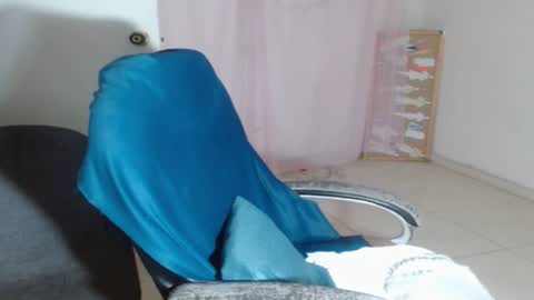 Snapshot of victoria_miler chatting on January 26, 8:45 pm VICKY online show from January 26, 8:45 pm