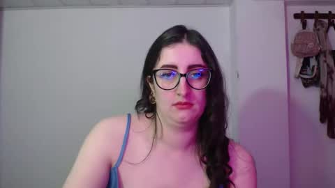 Victoria online show from March 24, 8:58 pm