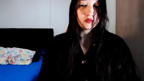 Victoria online show from December 21, 7:38 pm