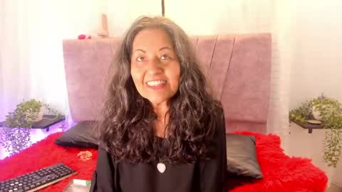 victoriaa_anderson_ online show from June 3, 2:33 pm