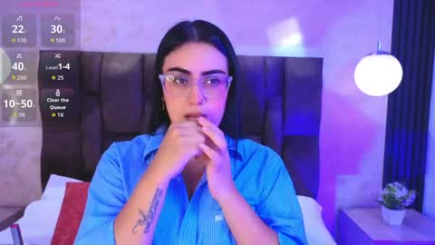 Snapshot of victoriaandrade chatting on April 21, 12:22 pm Victoria Andrade online show from April 21, 12:22 pm