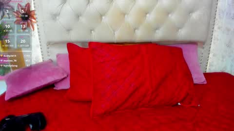 victoriaarousse online show from February 9, 3:43 am