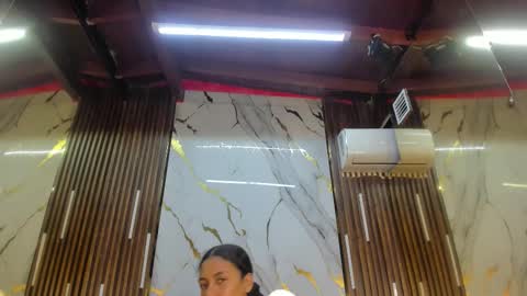 Victoria  online show from March 29, 9:04 pm