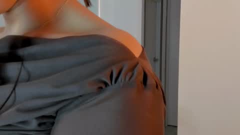 Vcitoria online show from March 1, 12:45 am