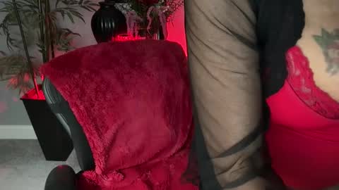 Victoria online show from March 12, 7:09 pm