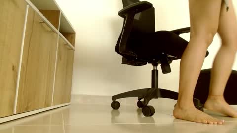 Victoria online show from February 9, 7:18 pm