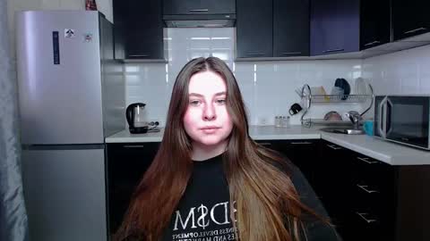 victoriassecrets_ online show from December 3, 6:04 am