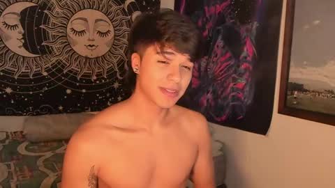 Snapshot of victorino_jhonson chatting on December 13, 2:16 pm Victorino Jhonson online show from December 13, 2:16 pm