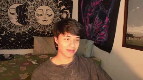 Snapshot of victorino_jhonson chatting on February 6, 11:54 am Victorino Jhonson online show from February 6, 11:54 am