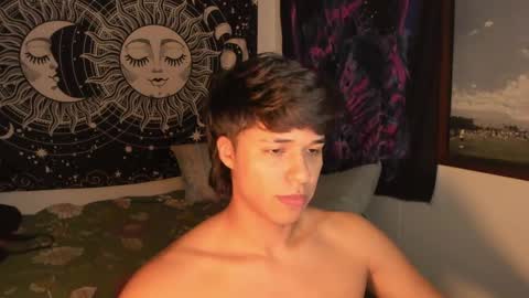 Snapshot of victorino_jhonson chatting on March 3, 10:42 pm Victorino Jhonson online show from March 3, 10:42 pm