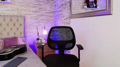 Victory online show from April 3, 8:18 pm