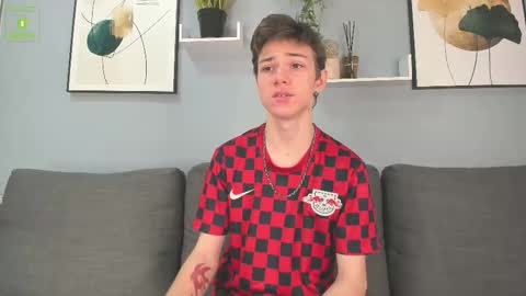 Snapshot of viego_pattel chatting on October 11, 4:27 pm Viego Pattel online show from October 11, 4:27 pm