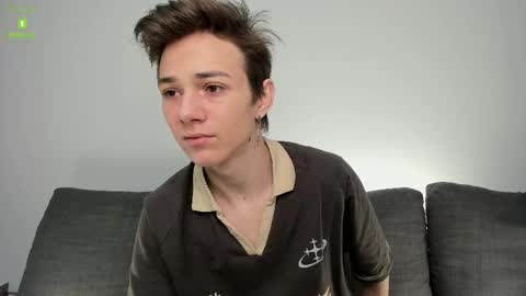 Snapshot of viego_pattel chatting on October 18, 4:30 pm Viego Pattel online show from October 18, 4:30 pm