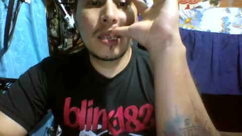 Snapshot of viernes1010 chatting on June 20, 2:58 am viernes1010 online show from June 20, 2:58 am