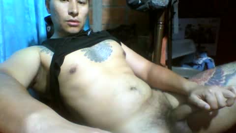 Snapshot of viernes1010 chatting on July 21, 1:24 pm viernes1010 online show from July 21, 1:24 pm